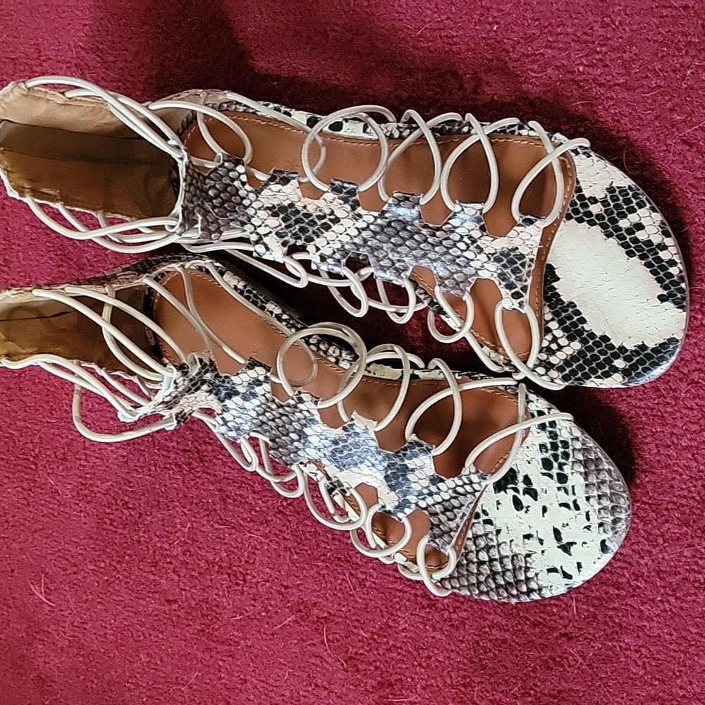 Cream and brown sandals snakeskin look size 10